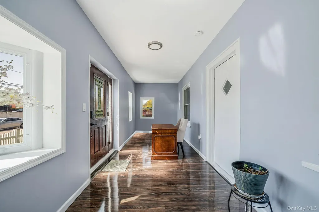 26 Rosedale Avenue Freeport NY 11520