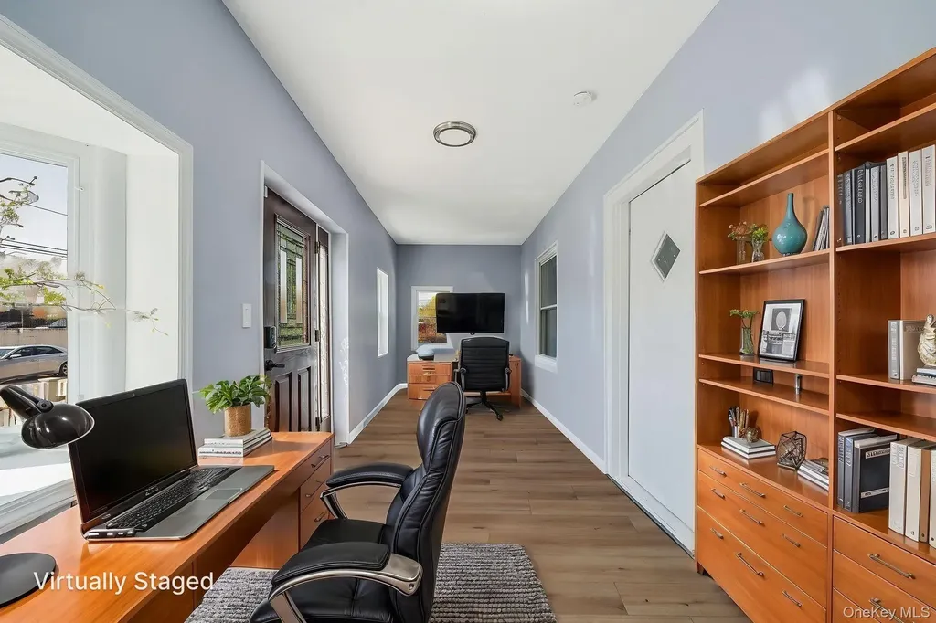 26 Rosedale Avenue Freeport NY 11520