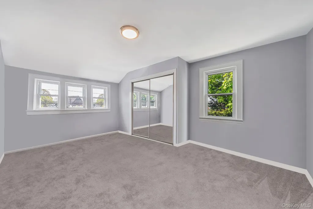 26 Rosedale Avenue Freeport NY 11520