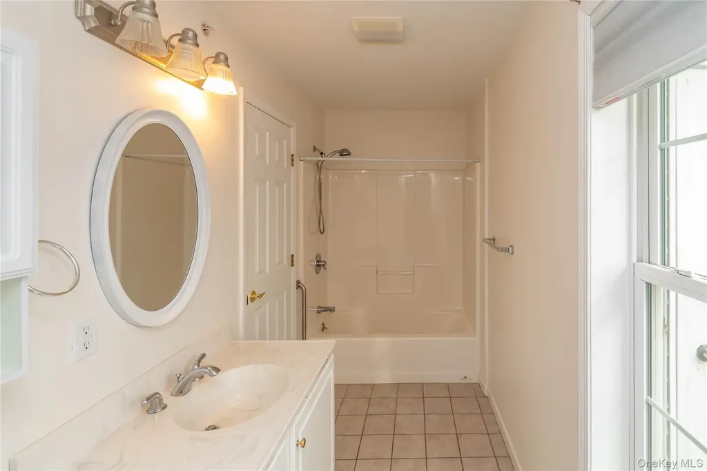 70 Aveonis Court Fishkill NY 12524