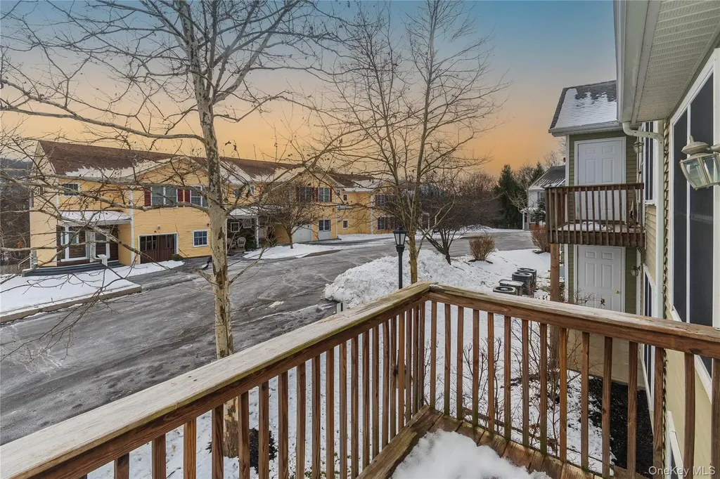 70 Aveonis Court Fishkill NY 12524