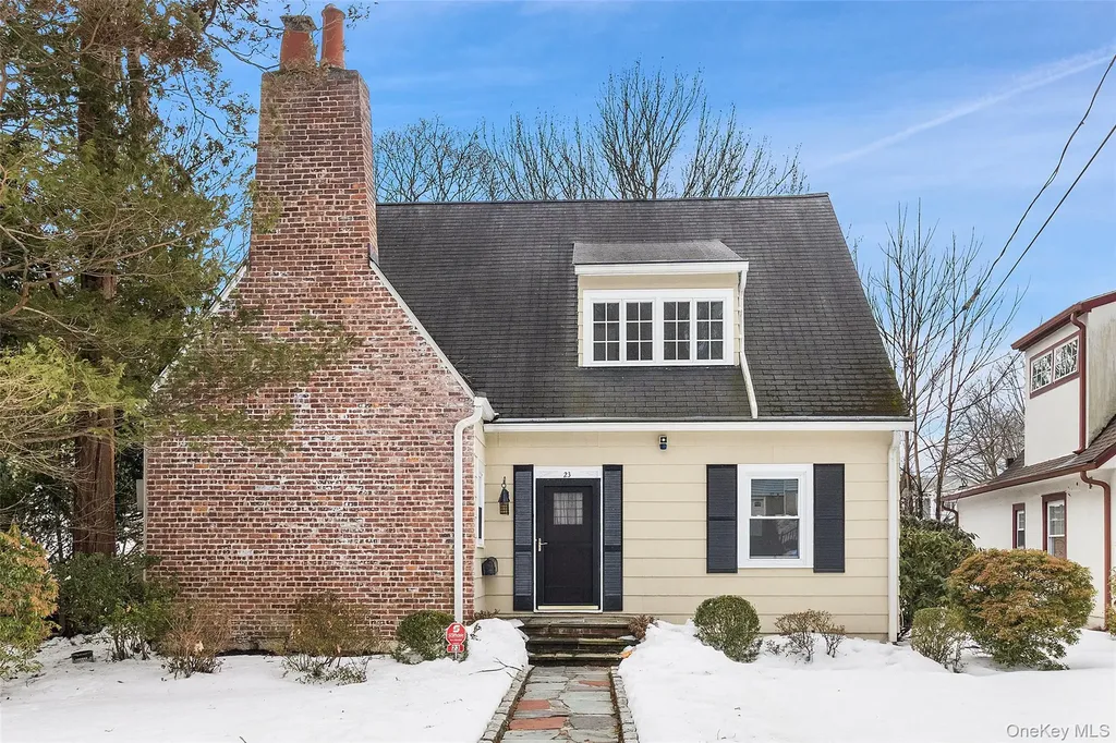 23 Garretson Road White Plains NY 10604