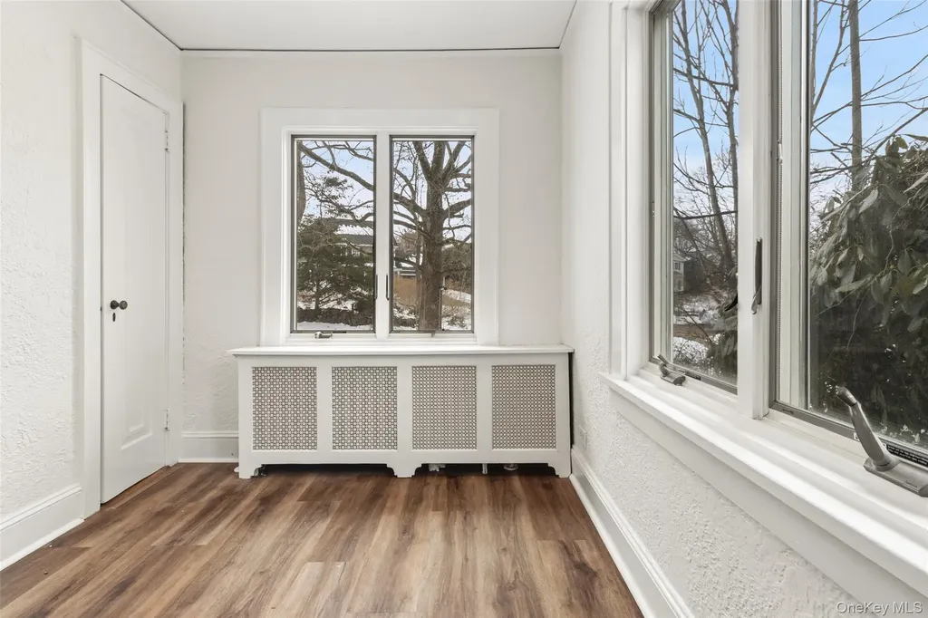 23 Garretson Road White Plains NY 10604