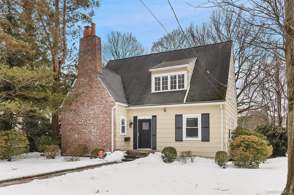 23 Garretson Road White Plains NY 10604