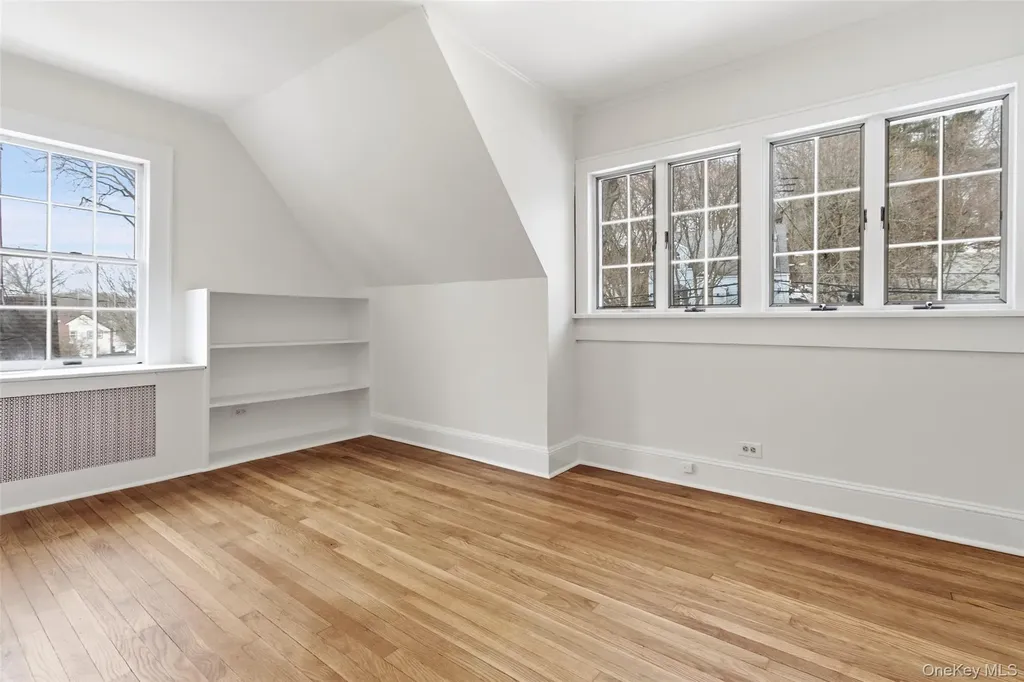 23 Garretson Road White Plains NY 10604