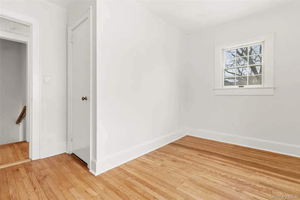 23 Garretson Road White Plains NY 10604