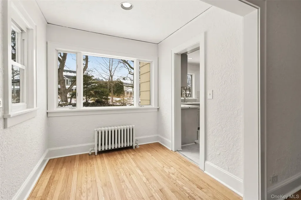 23 Garretson Road White Plains NY 10604