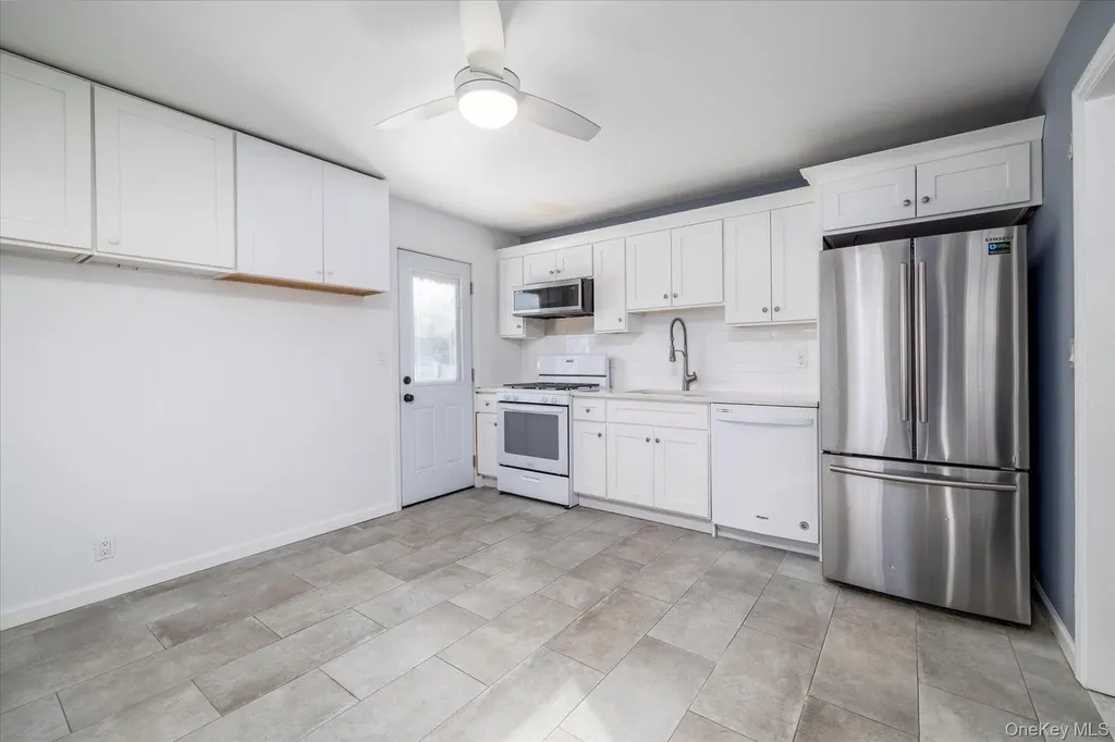 2280 Brookside Avenue Wantagh NY 11793