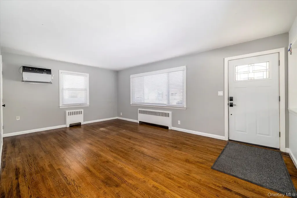 2280 Brookside Avenue Wantagh NY 11793