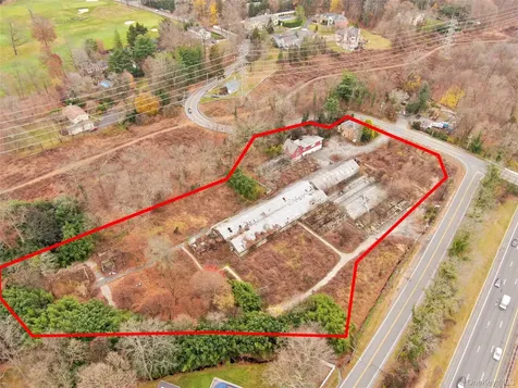 451 Underhill Road Scarsdale NY 10583