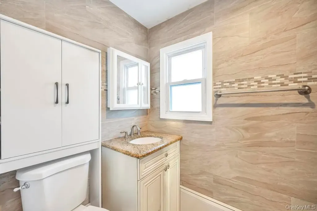 32 Longfellow Avenue Westbury NY 11590