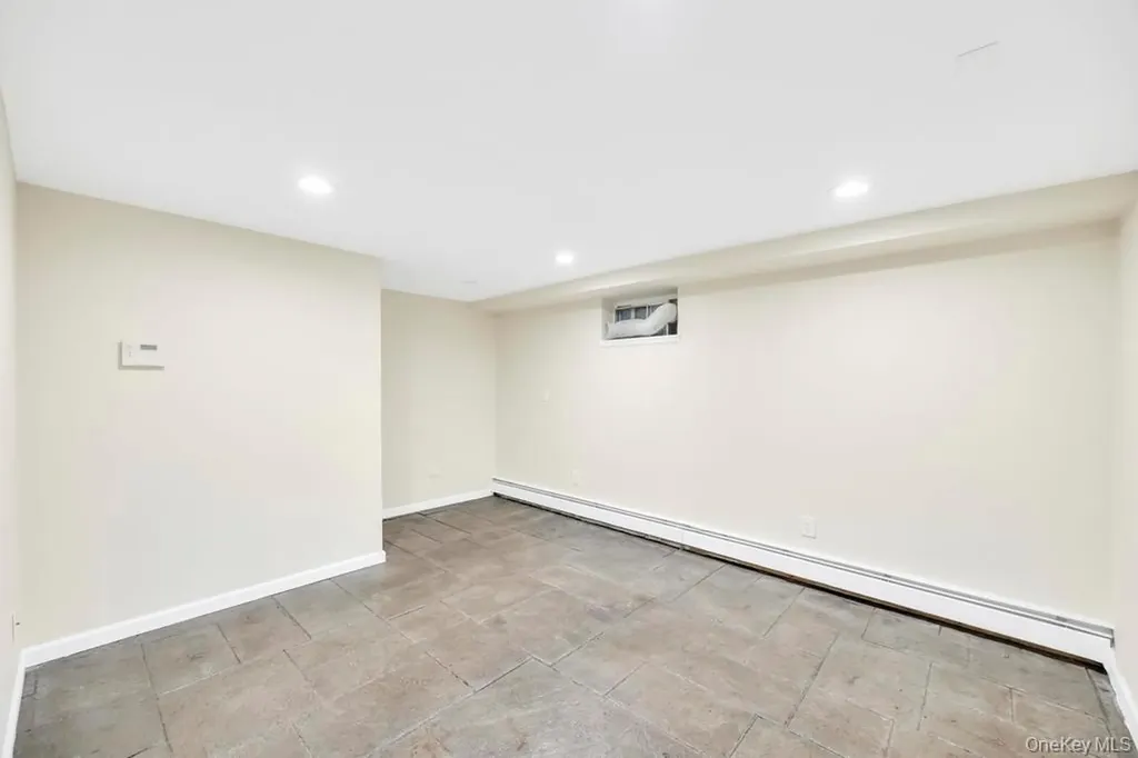 32 Longfellow Avenue Westbury NY 11590