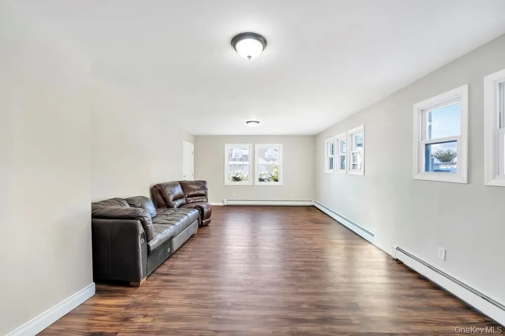 32 Longfellow Avenue Westbury NY 11590