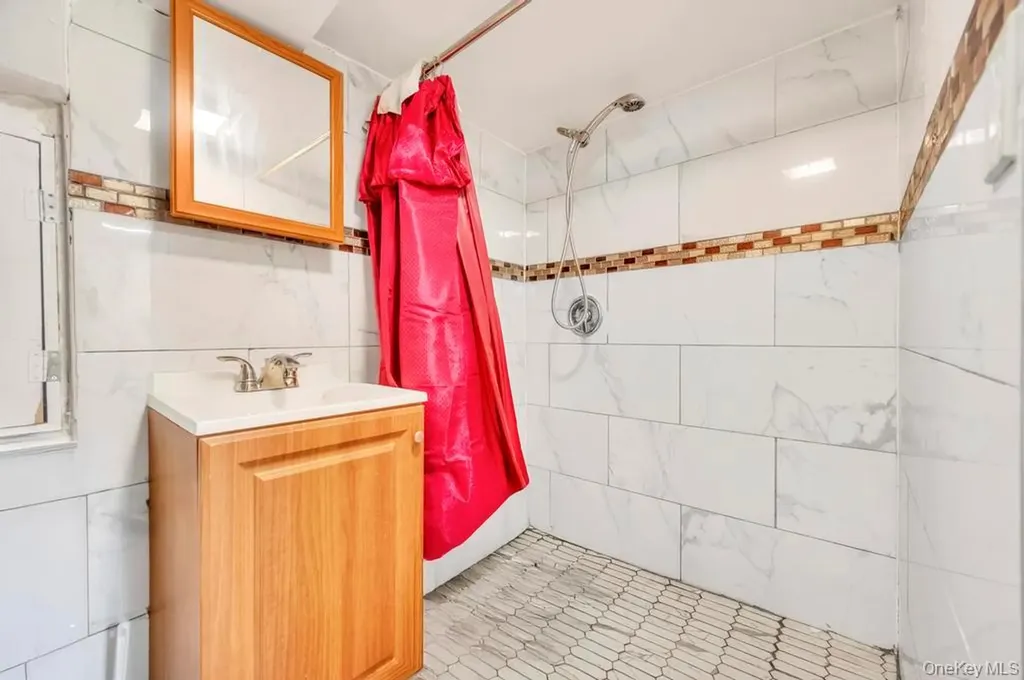 8108 164th Place Jamaica NY 11432