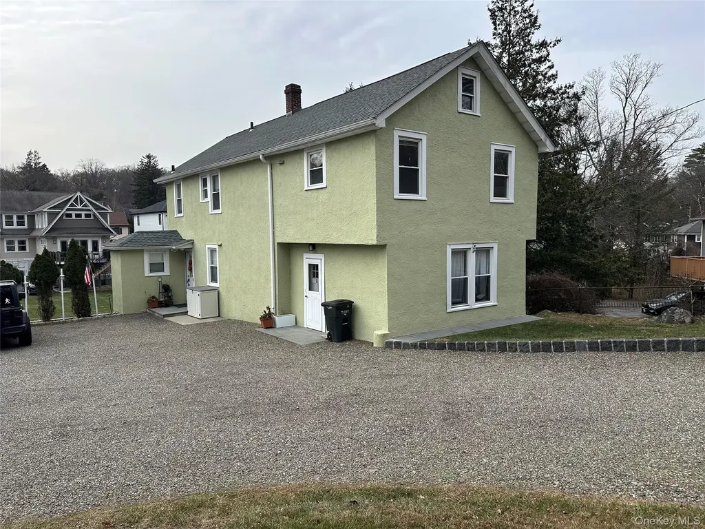 86 E E. Sunnyside Irvington NY 10533