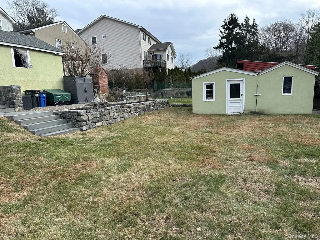 86 E E. Sunnyside Irvington NY 10533