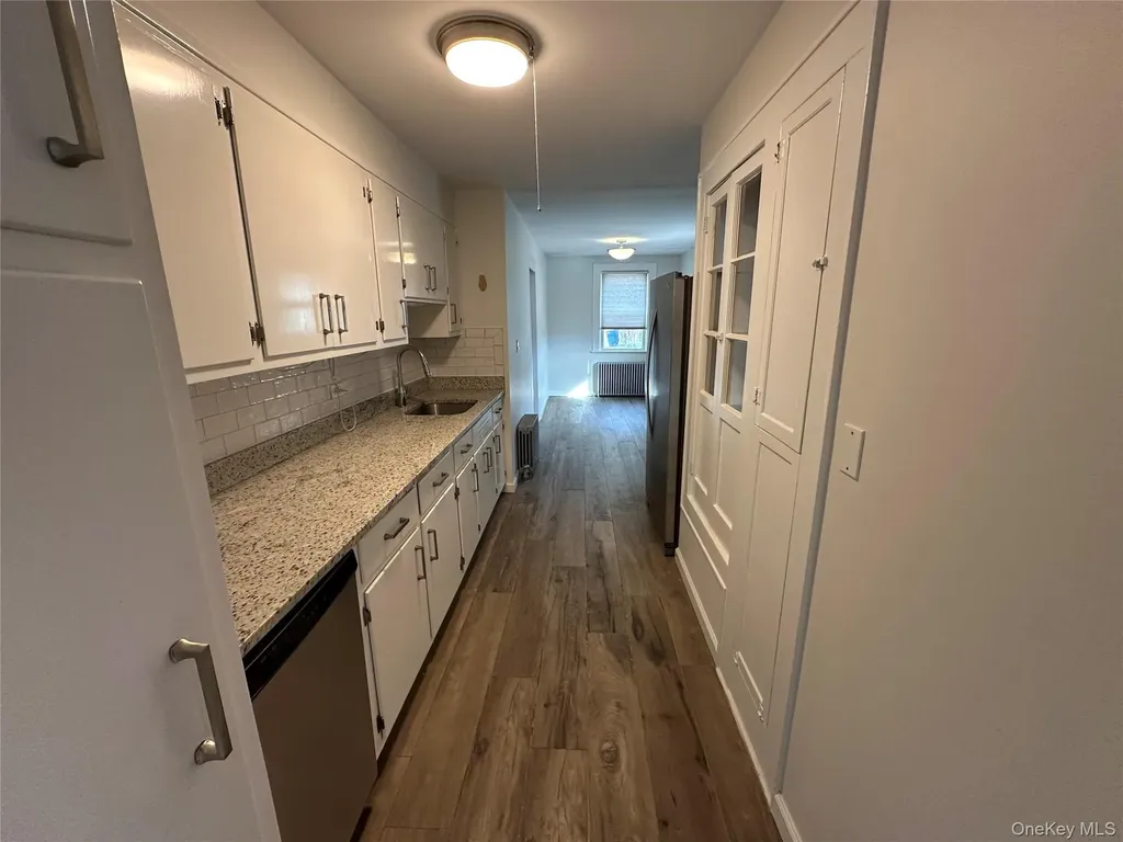 86 E E. Sunnyside Irvington NY 10533