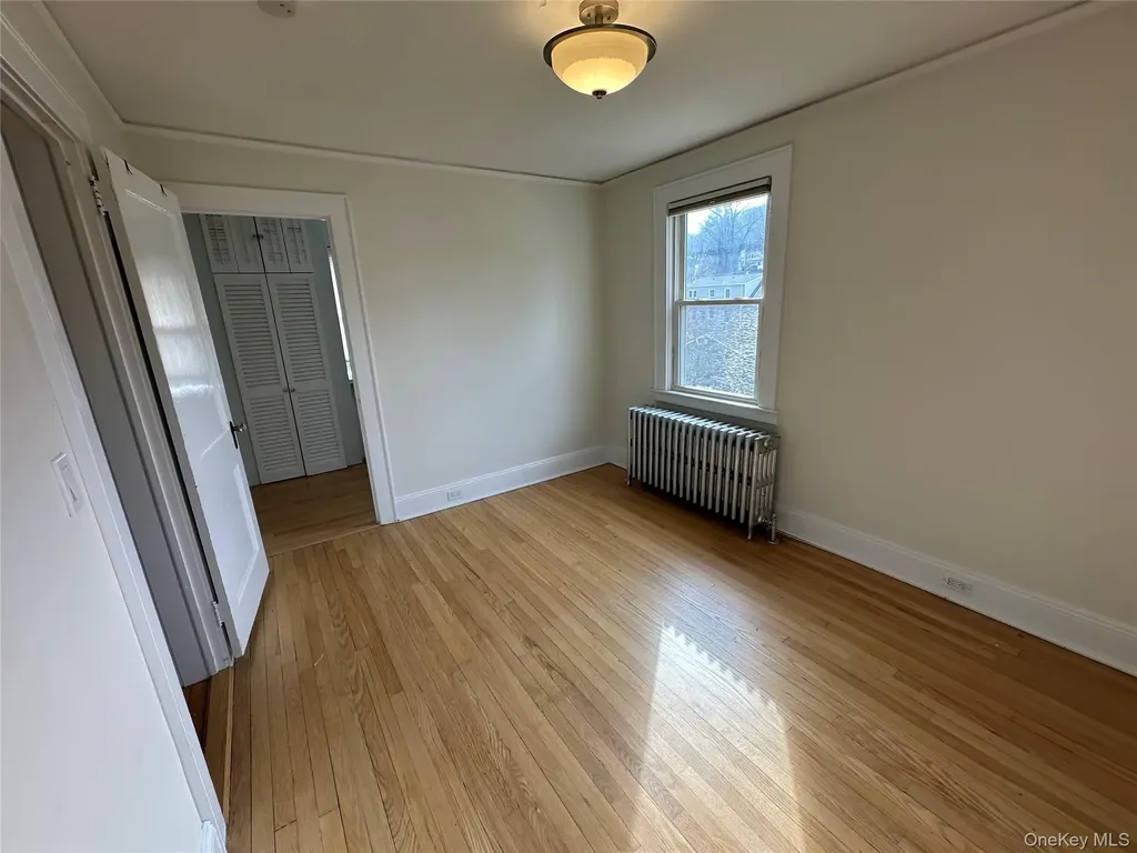 86 E E. Sunnyside Irvington NY 10533