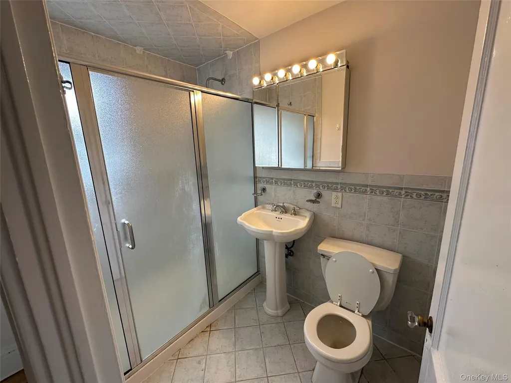 86 E E. Sunnyside Irvington NY 10533