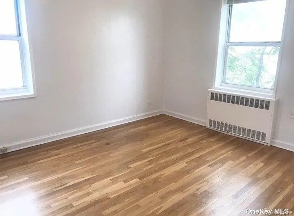 8115 35th Avenue Jackson Heights NY 11372