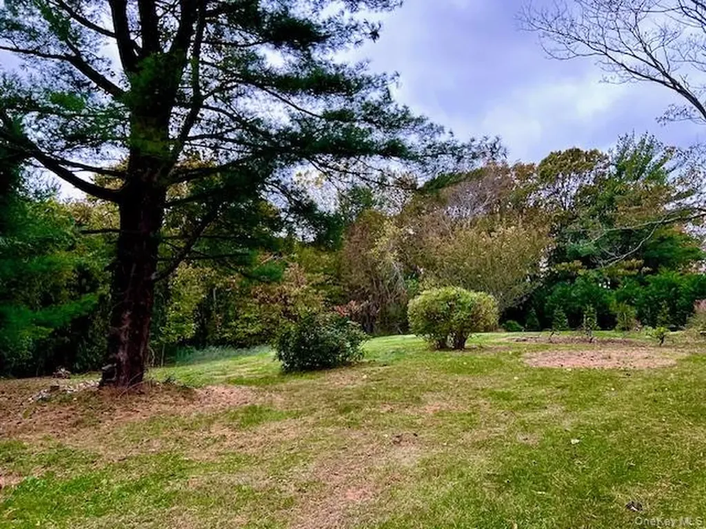 Lot C Merritts Path Rocky Point NY 11778