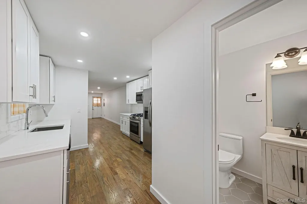46 Maxwell Avenue Oyster Bay NY 11771