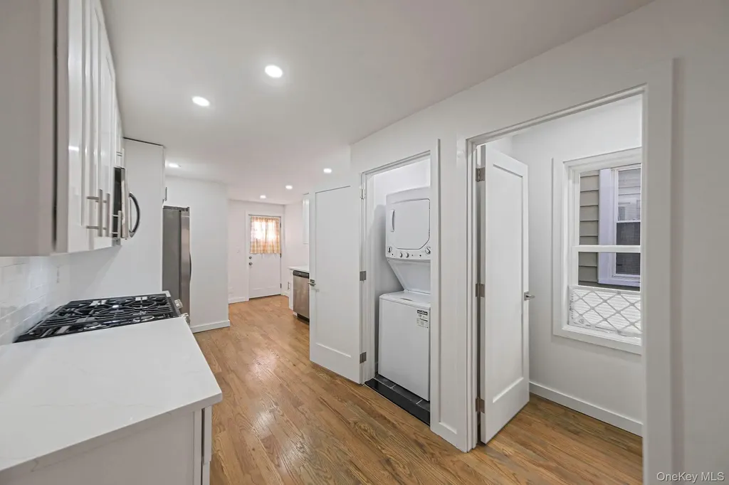46 Maxwell Avenue Oyster Bay NY 11771