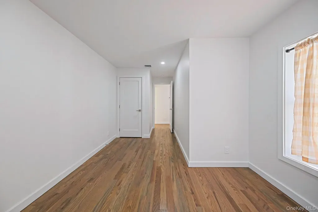 46 Maxwell Avenue Oyster Bay NY 11771
