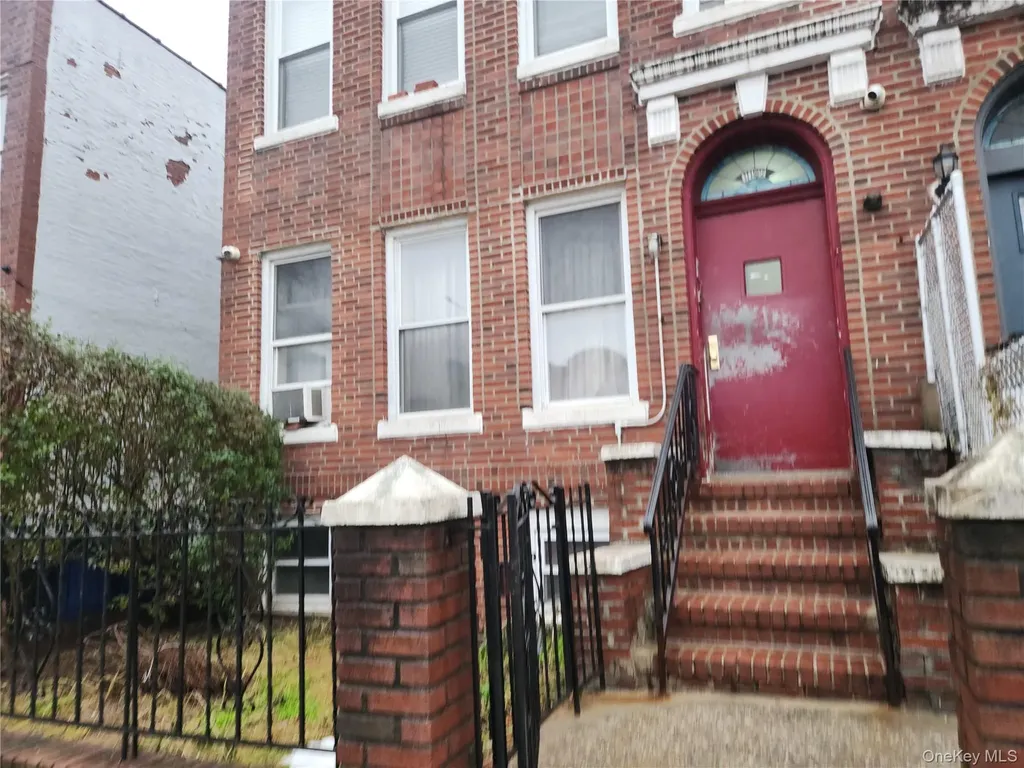 1102 Winthrop Street Brooklyn NY 11212