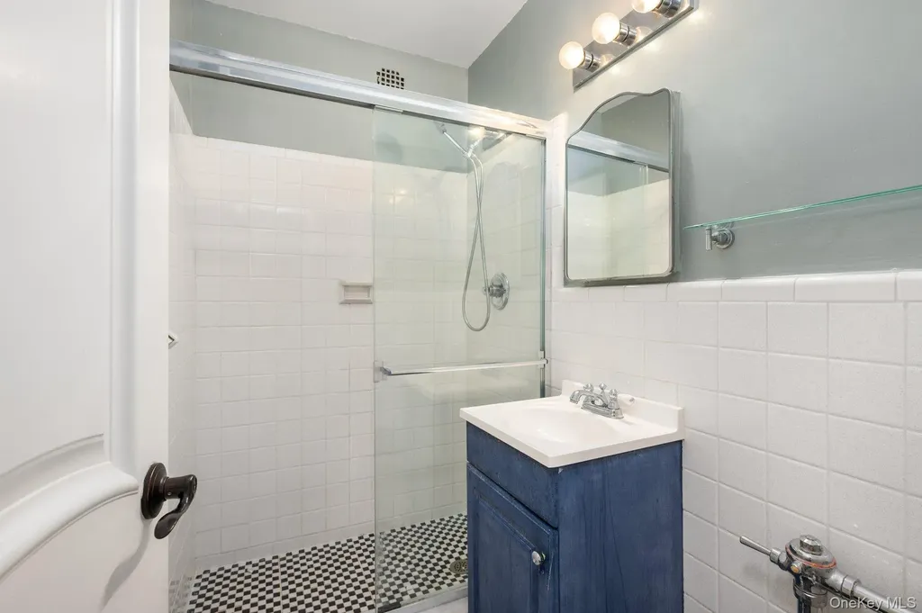 23-55 Bell Boulevard Bayside NY 11360