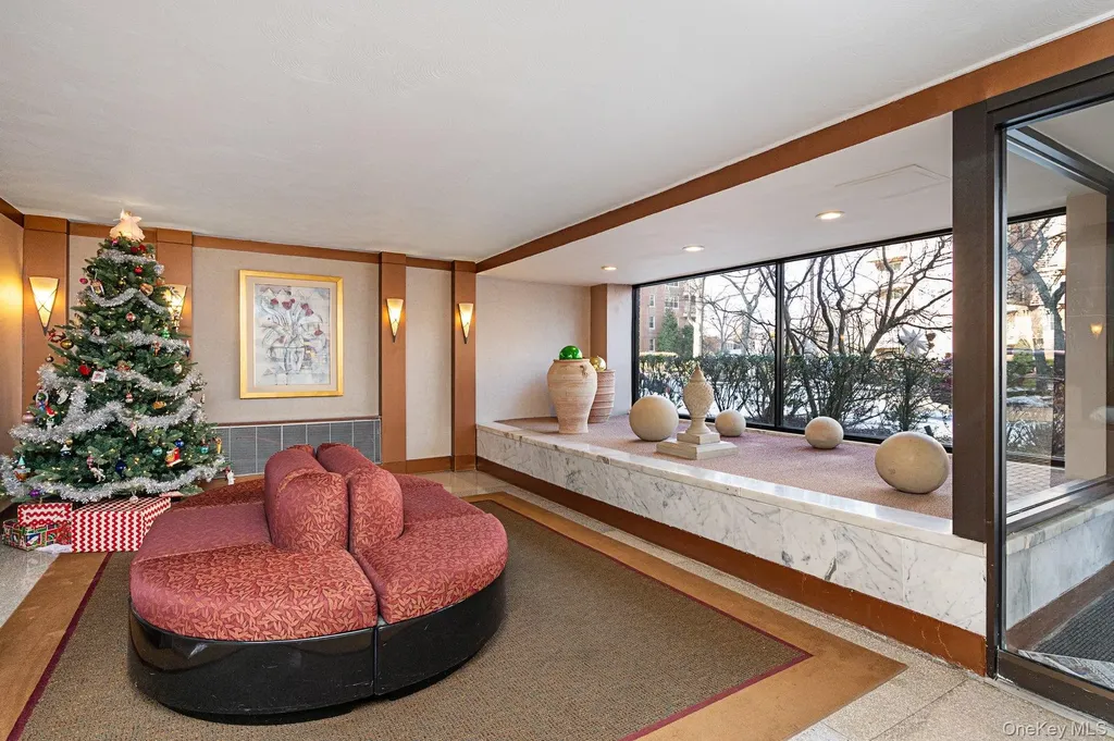23-55 Bell Boulevard Bayside NY 11360