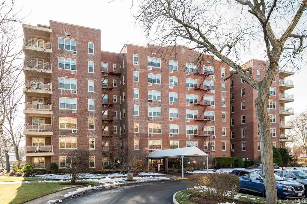 23-55 Bell Boulevard Bayside NY 11360