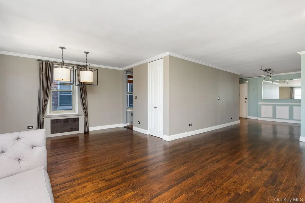 23-55 Bell Boulevard Bayside NY 11360