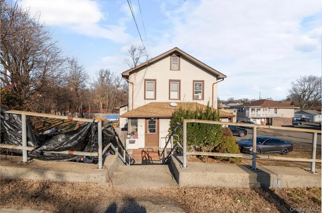 50 Samsondale Avenue Haverstraw NY 10993