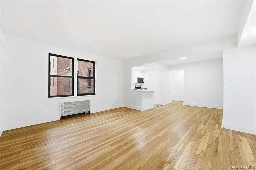 3840 Greystone Avenue Bronx NY 10463