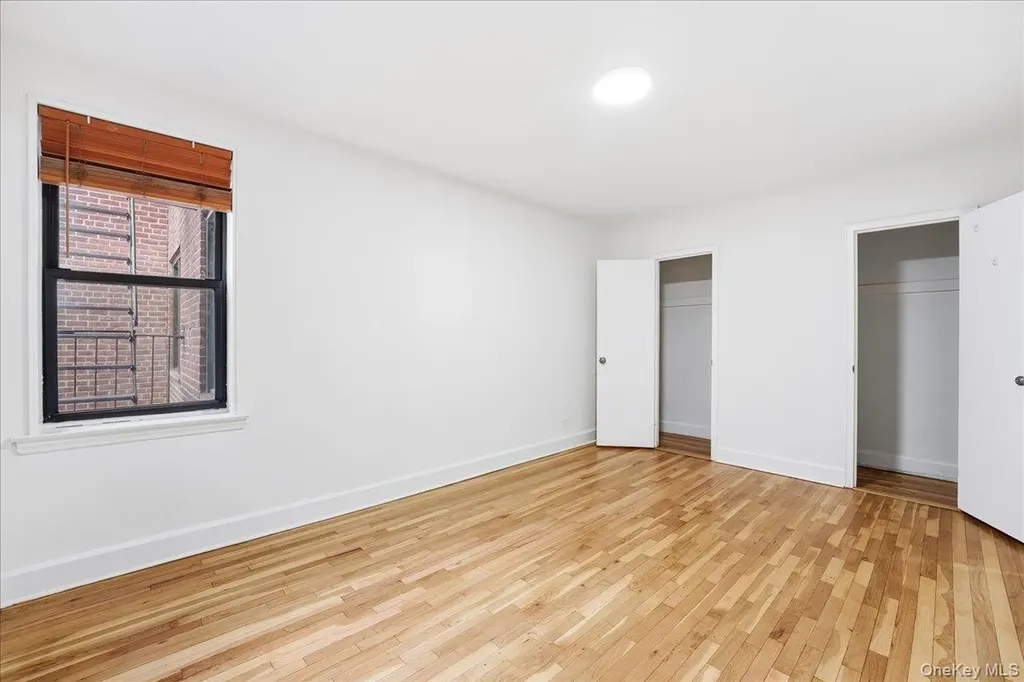 3840 Greystone Avenue Bronx NY 10463