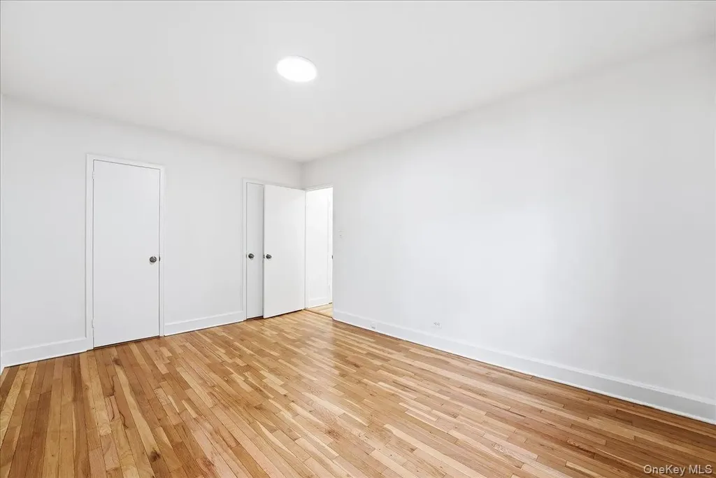 3840 Greystone Avenue Bronx NY 10463