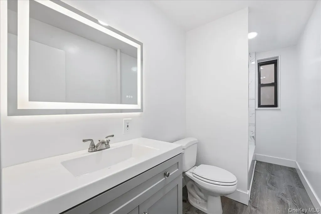 3840 Greystone Avenue Bronx NY 10463