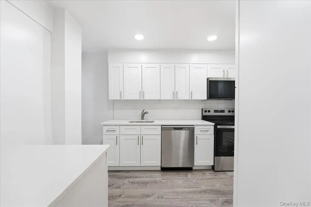 3840 Greystone Avenue Bronx NY 10463