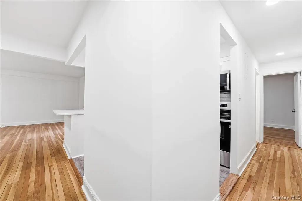 3840 Greystone Avenue Bronx NY 10463