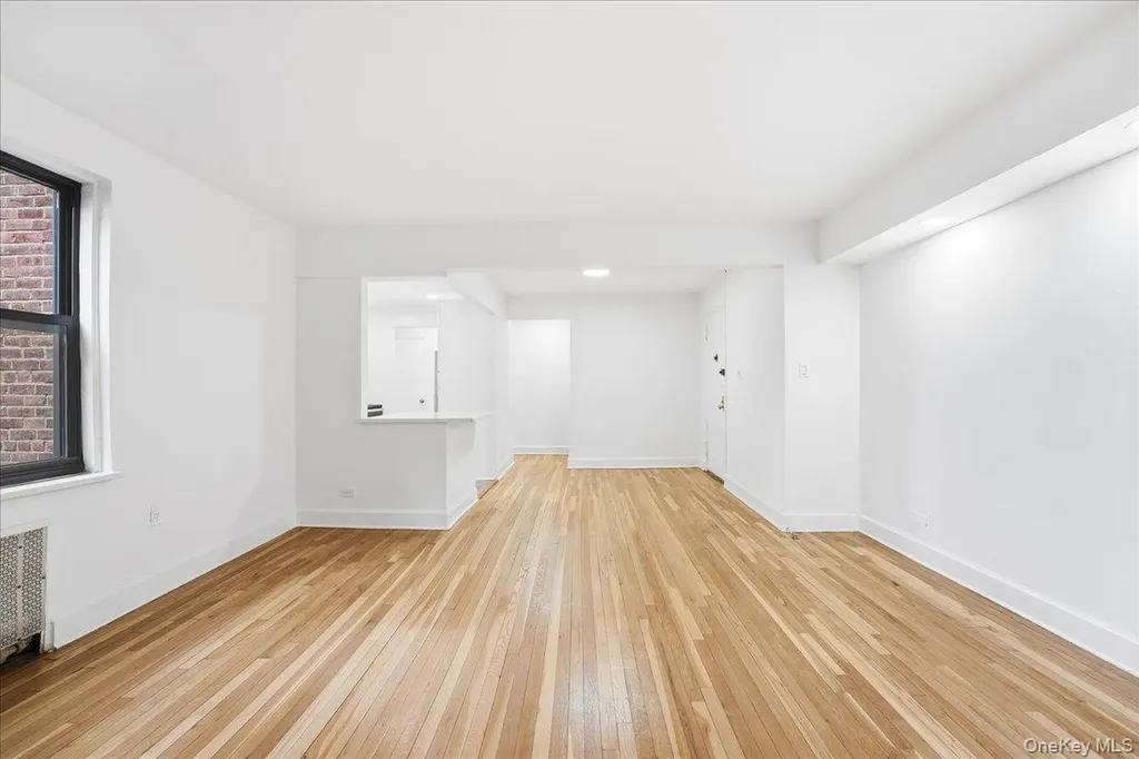 3840 Greystone Avenue Bronx NY 10463