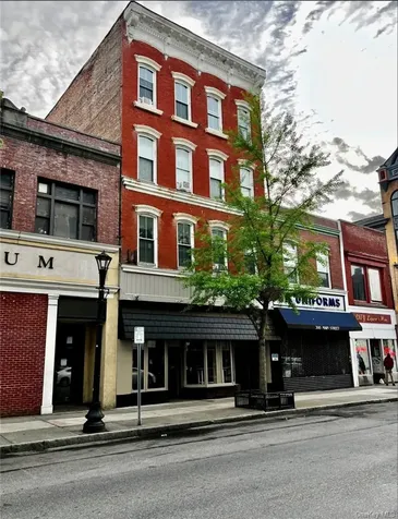 302-304 Main Street Poughkeepsie NY 12601