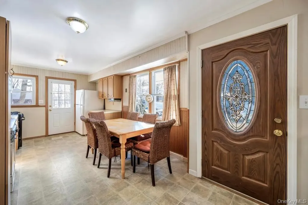 1611 Baldwin Boulevard Bay Shore NY 11706