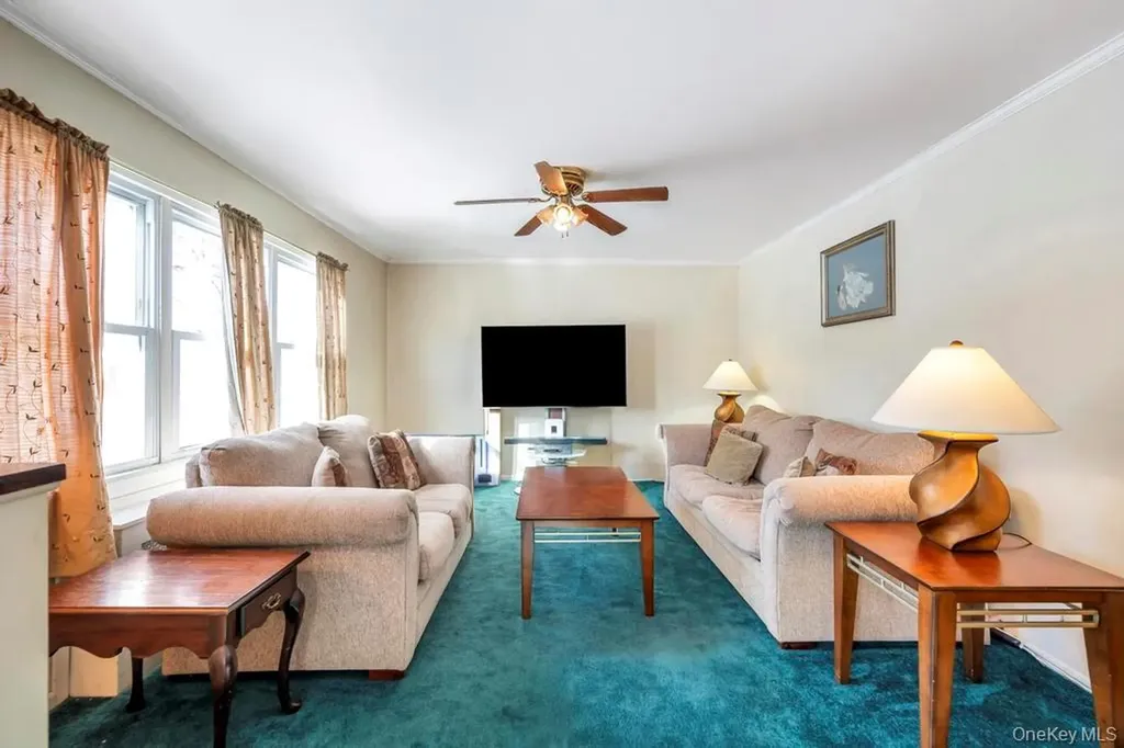 1611 Baldwin Boulevard Bay Shore NY 11706