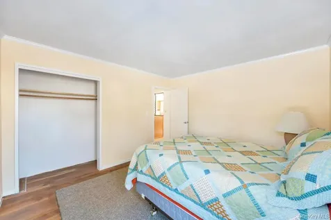 1611 Baldwin Boulevard Bay Shore NY 11706