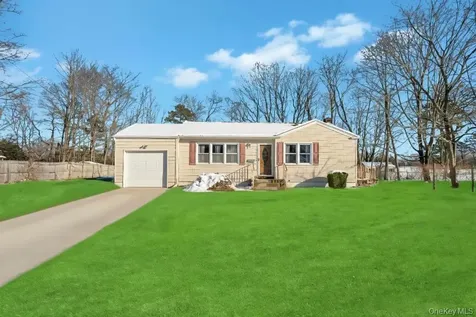 1611 Baldwin Boulevard Bay Shore NY 11706