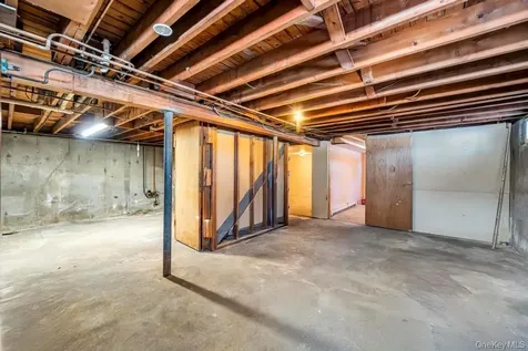 1611 Baldwin Boulevard Bay Shore NY 11706