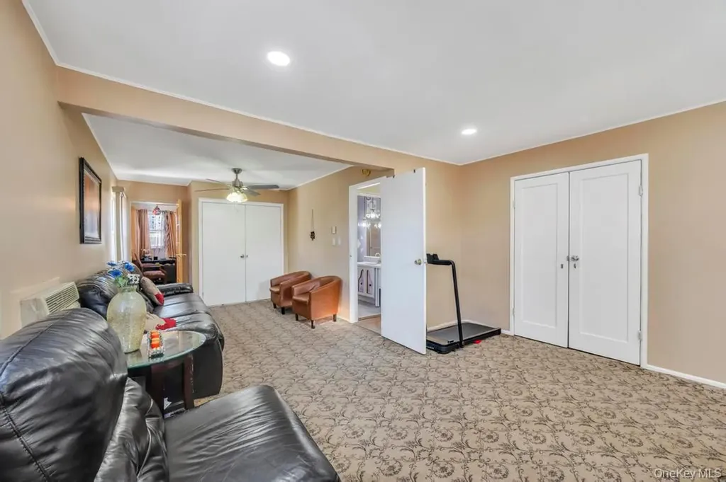181 Martens Avenue Valley Stream NY 11580