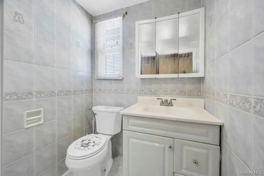 181 Martens Avenue Valley Stream NY 11580