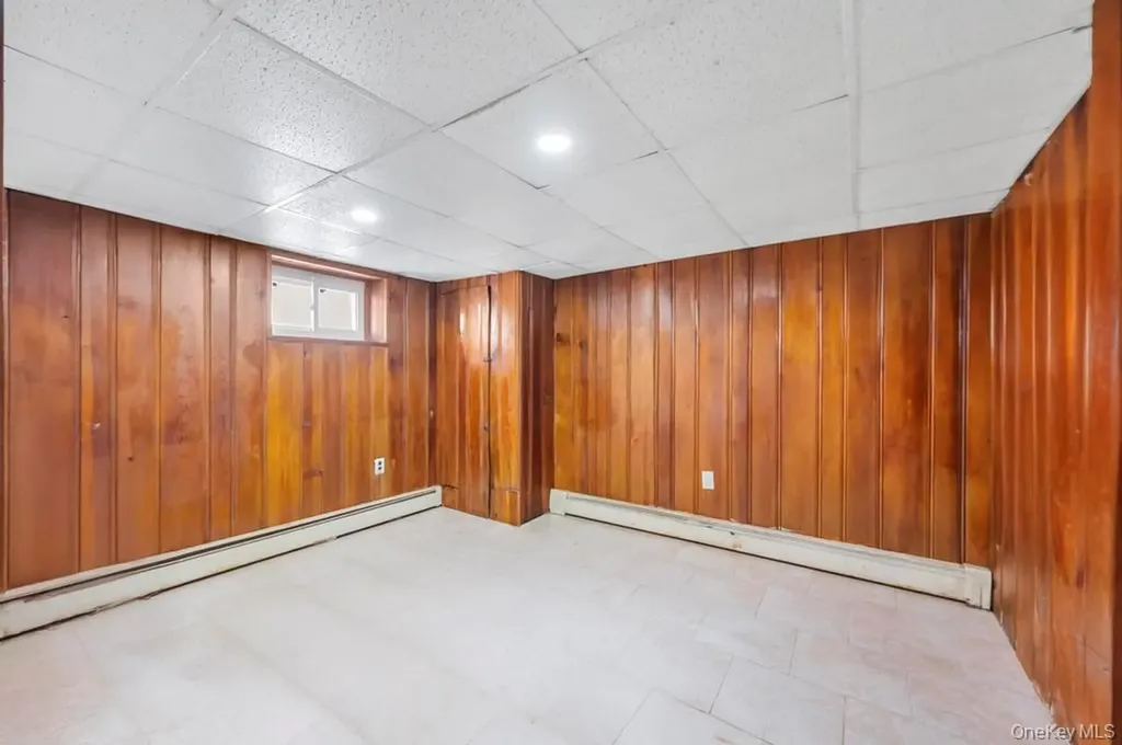 181 Martens Avenue Valley Stream NY 11580